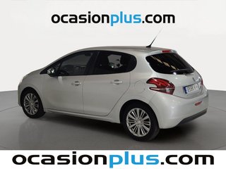 Peugeot 208 PureTech 82 Style 60 kW (82 CV)