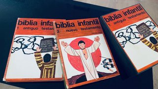 Biblia infantil editorial Regina.