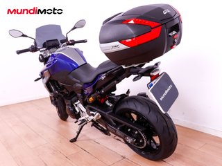 BMW F 900 R