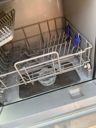 Fregaplatos de autocaravana