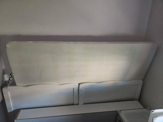 Cuna blanca con cajón
