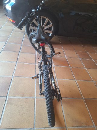 Bicicleta Rockrider ST 500 20 Niños