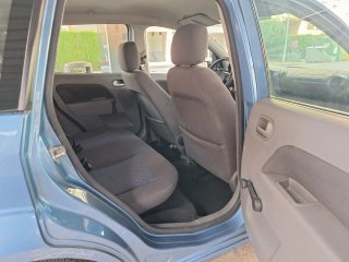 Ford Fiesta 1.4i 80 cv 166.000 klms año 2004