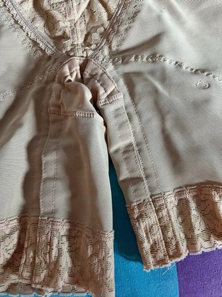 Faja corsé beige con encaje
