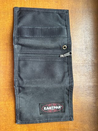 Portafoglio Eastpak nero