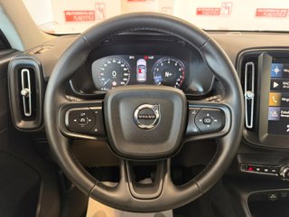 Volvo XC40 2022