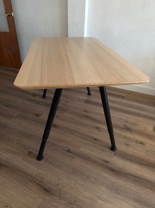 Mesa tapa madera patas hierro