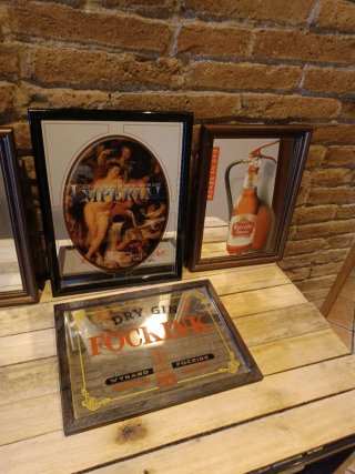 URGE LOTE CUATRO CUADROS ESPEJO VINTAGE