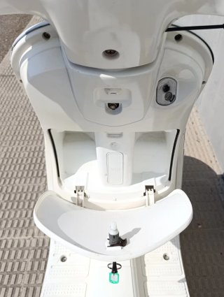 Riya Rome 125