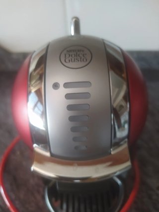 Cafetera Dolce Gusto Roja Krups