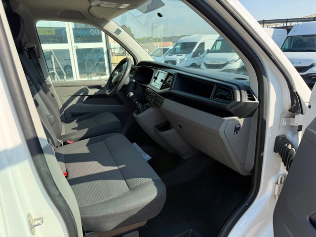 Volkswagen Transporter Furgón Corto TN 2.0 TDI 110kW 4MO