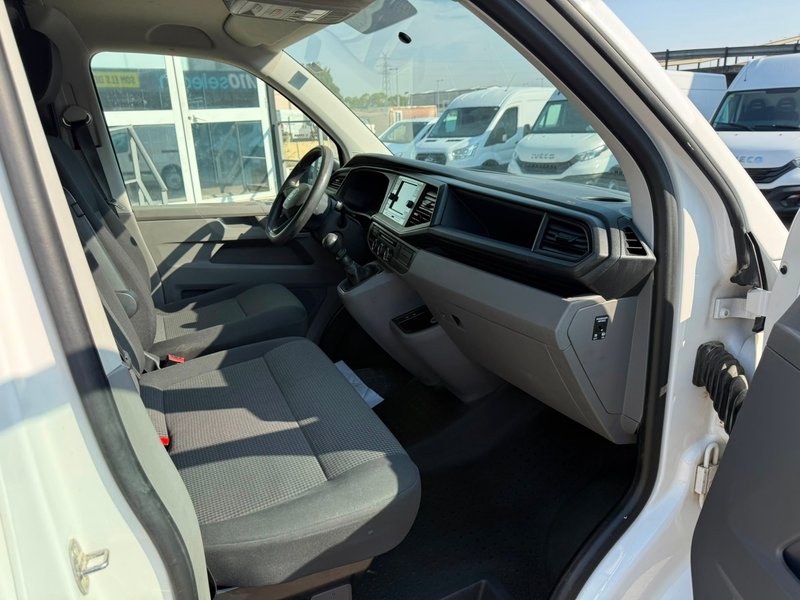 Volkswagen Transporter 2021, foto 9