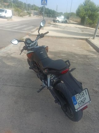 KTM Duke 125