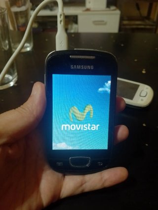 2 Samsung Galaxy mini