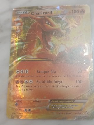 Carta Pokémon Charizard EX 12/106