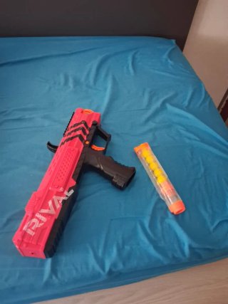 Pistola Nerf RIVAL