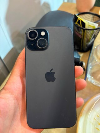 iPhone 15 128GB 87% Batería
