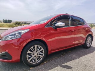 Peugeot 208 2017