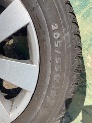 Llanta R16 VAG 205/55