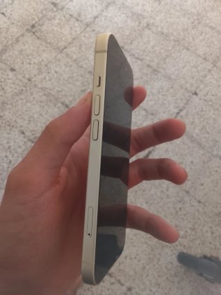 iPhone 15 como nuevo