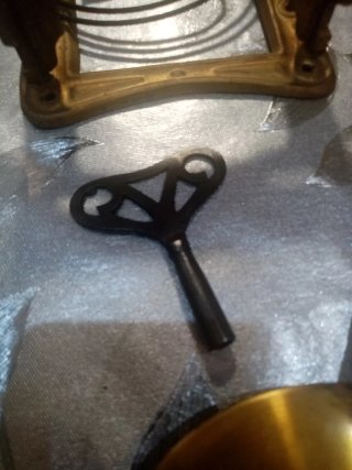 Maquinaria de reloj antiguo