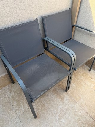 Conjunto terraza: 2 sillas, banco y mesa