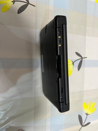 Nintendo 3DS XL + Cargador + Funda