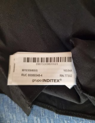 Camicia nera con rouches