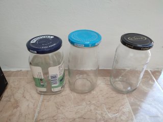 Caja de 18 botes de 450ml.
