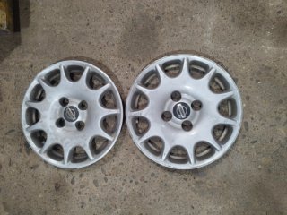Luces nissan primera