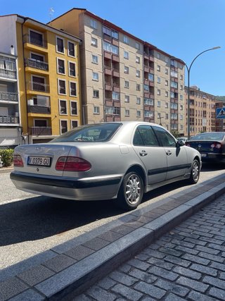 Mercedes-Benz Clase E 1999 elegance