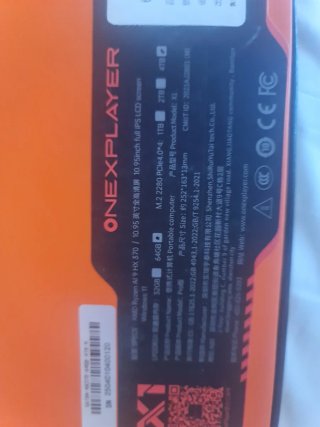Onexplayer x1pro 4TB 64GB CON ACCESORIOS
