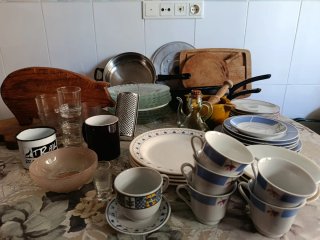Lote Cocina: Platos, Tazas, Sartenes, Vasos