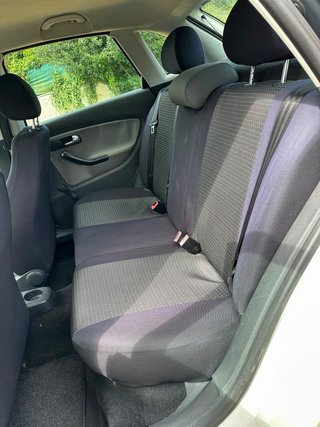 SEAT Ibiza 2004