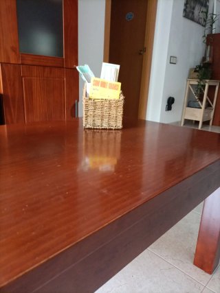 Mesa de centro de madera