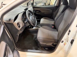 Toyota Yaris 2015 1.5 Active Hibrid