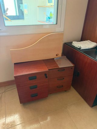 Lote Muebles Oficina: Armario y Cajonera