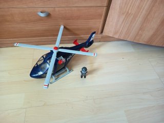 Helicóptero Policía Playmobil con figura