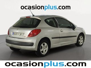Peugeot 207 1.4 16v XS 65 kW (90 CV)
