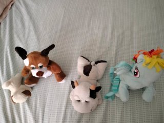Lote Peluches Unicornio, Vaca y Perros
