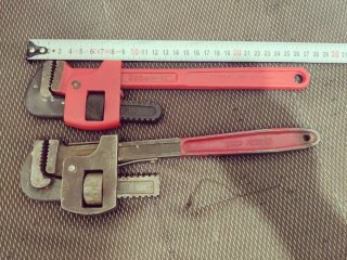 Llaves grifa 12" (2x10€)