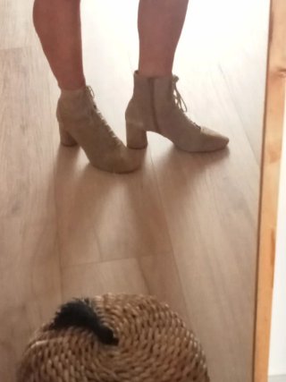 Botines de piel para mujer