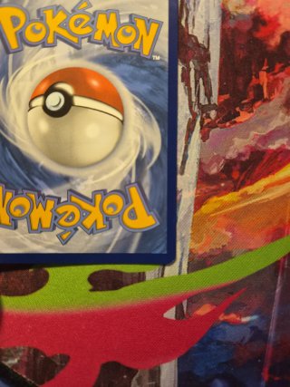 Giratina V ASTRO Carta Pokémon