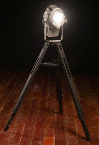 Foco Teatro Fresnel Antiguo