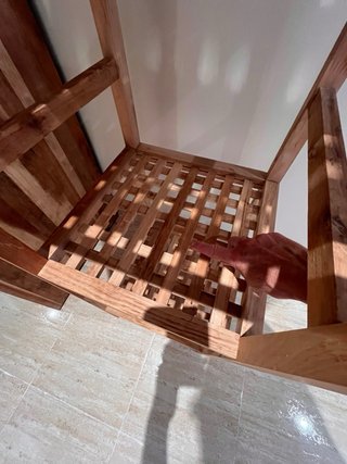 Estantería de madera