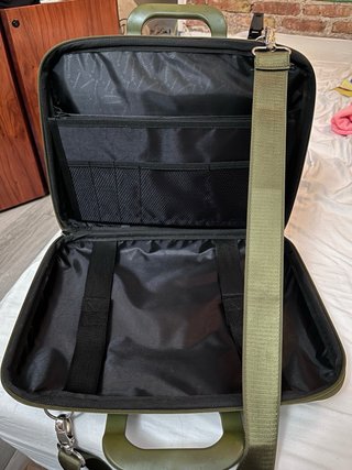 Maletín Bombata para portátil verde