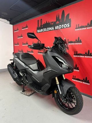 HONDA ADV 350 DEL AÑO 2023 !!! IMPECABLE ESTADO !!