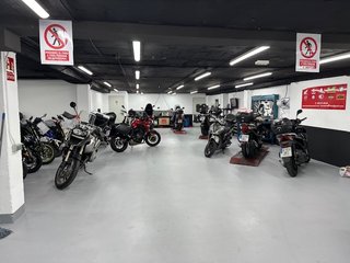 HONDA ADV 350 DEL AÑO 2023 !!! IMPECABLE ESTADO !!