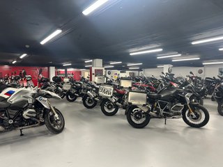 HONDA ADV 350 DEL AÑO 2023 !!! IMPECABLE ESTADO !!
