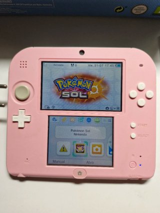 Nintendo 2DS Rosa Tomodachi Life